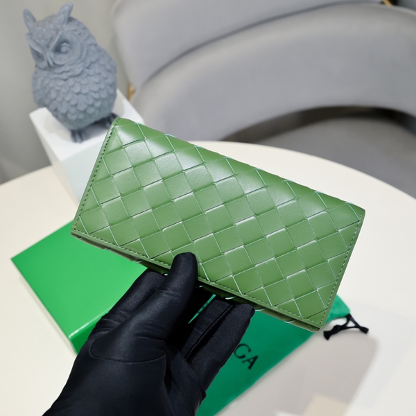 ボッテガヴェネタ財布コピー内部構造